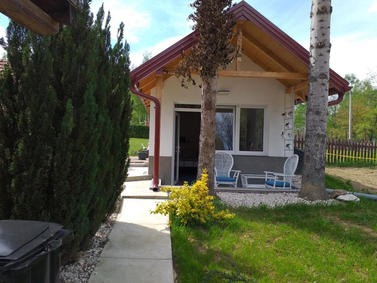 Holiday Home Tunnel Ravne Visoko Buitenkant foto